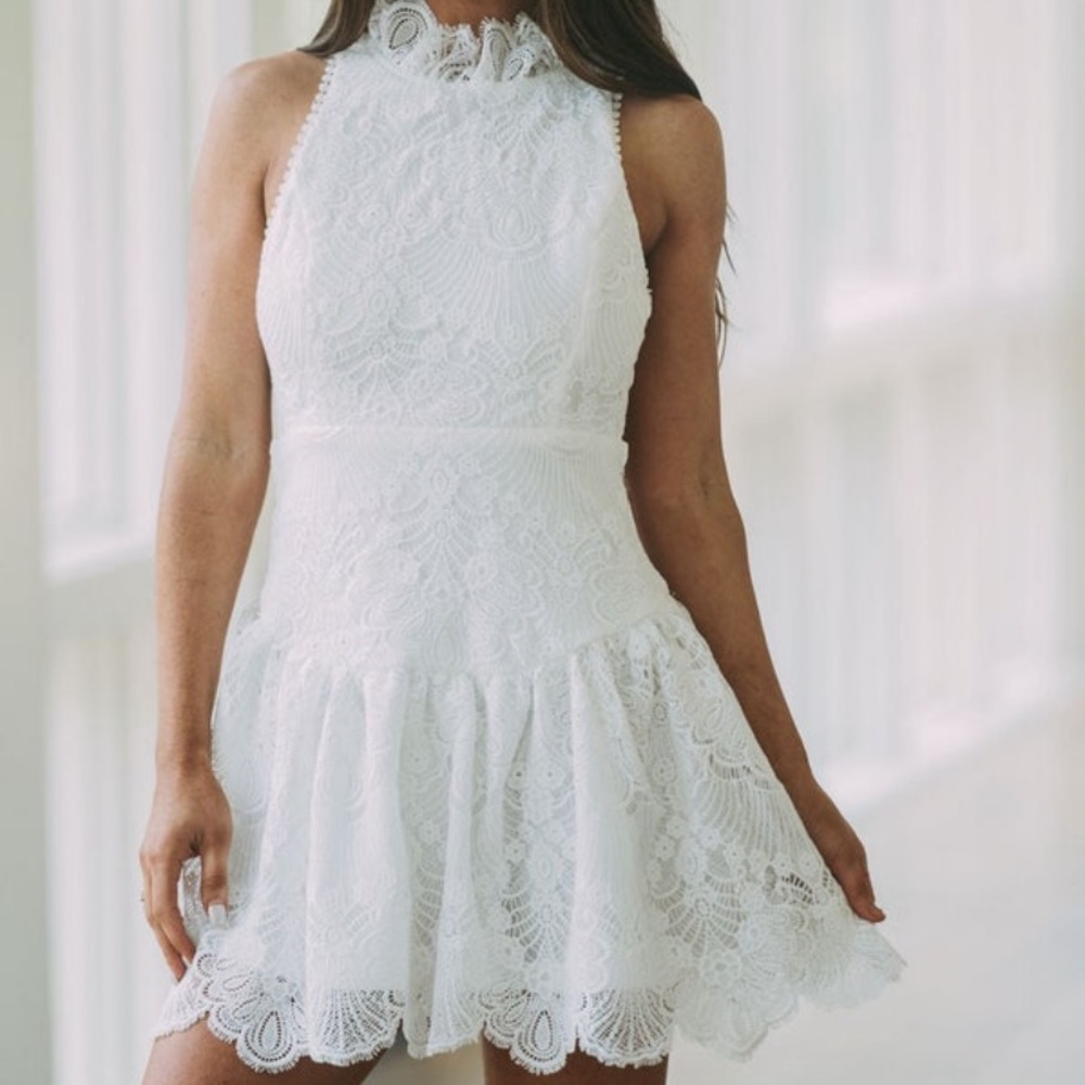White Lace Dress brand new with tags shop these three size L
